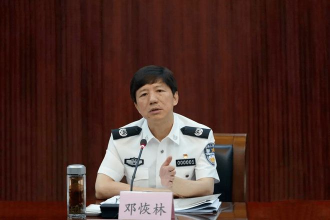 江西省市监局原局长谢来发被双开