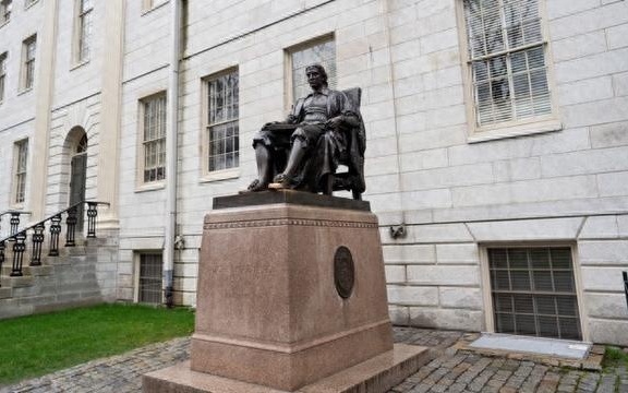 哈佛大学硬刚美政府
