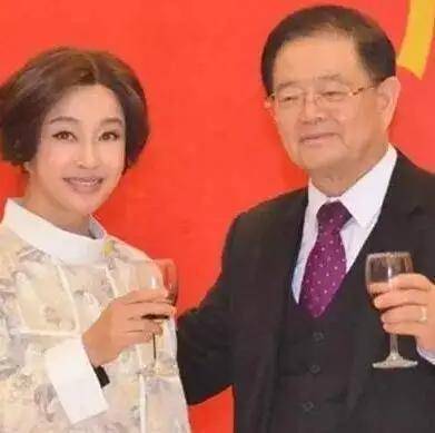 刘晓庆回应被指偷税