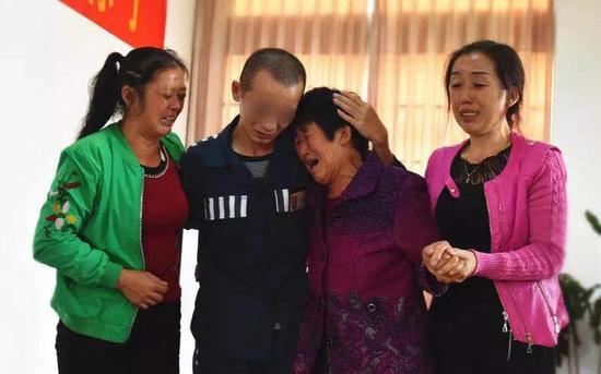 女子服刑10年将出狱:父母已病逝