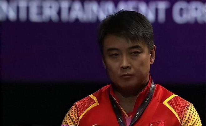 国乒男双全部出局 王皓黑脸