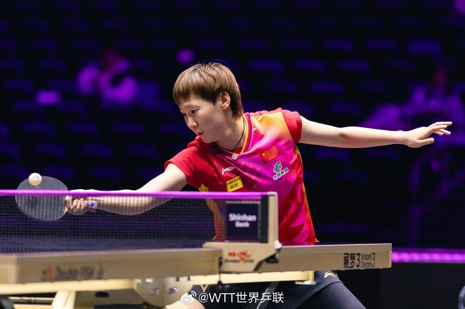 震撼！王曼昱4-0横扫张本美和，国乒女单再显霸主实力！