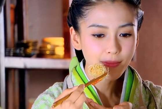 这么多年赵丽颖的人设都立住了吗？揭秘她的真实成长与蜕变！