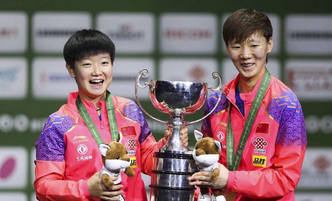 震撼！孙颖莎击败王曼昱卫冕女单冠军，国乒新女王诞生！