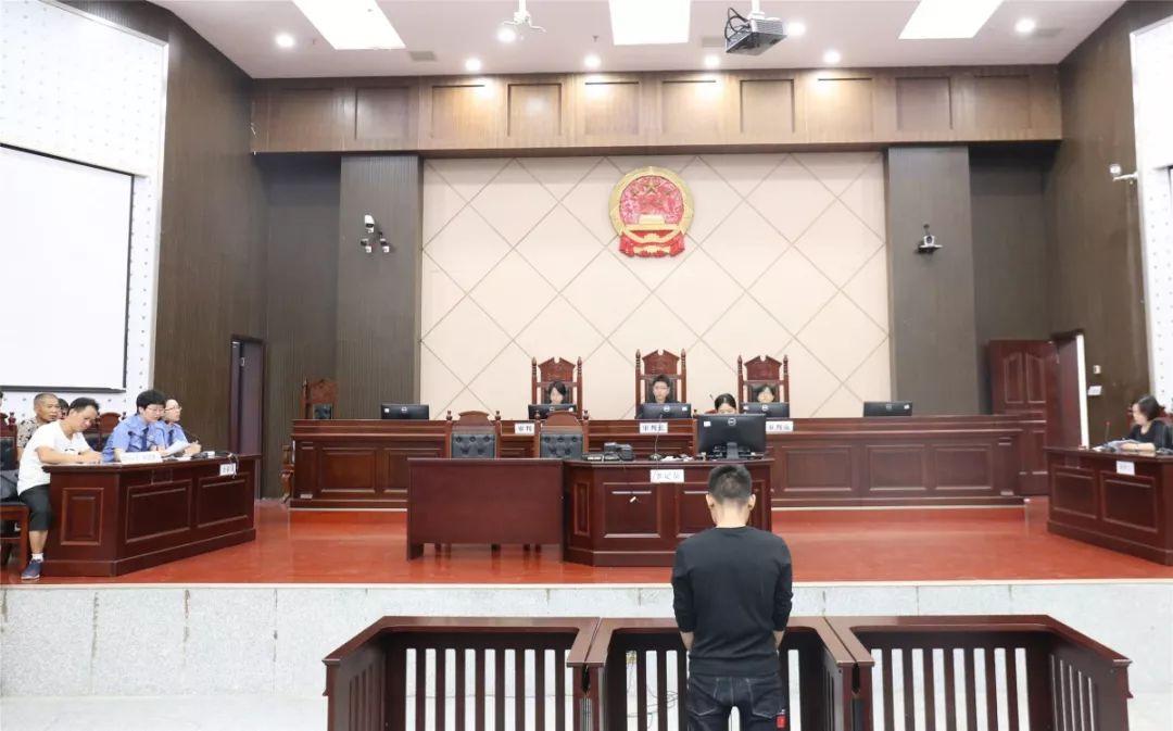 震惊！丈夫伪造车祸杀妻后报警求助，真相令人发指！