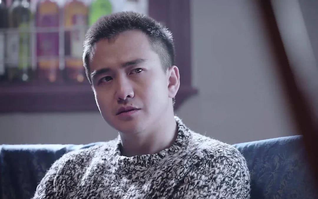 震惊！一高校校长被曝硕士论文严重抄袭，学术诚信何在？
