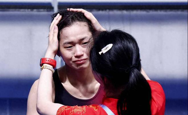 全红婵退赛后首次更新动态！粉丝泪目：她终于回来了！